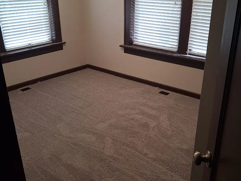 2301 S Spring Ave #A — Photo 5