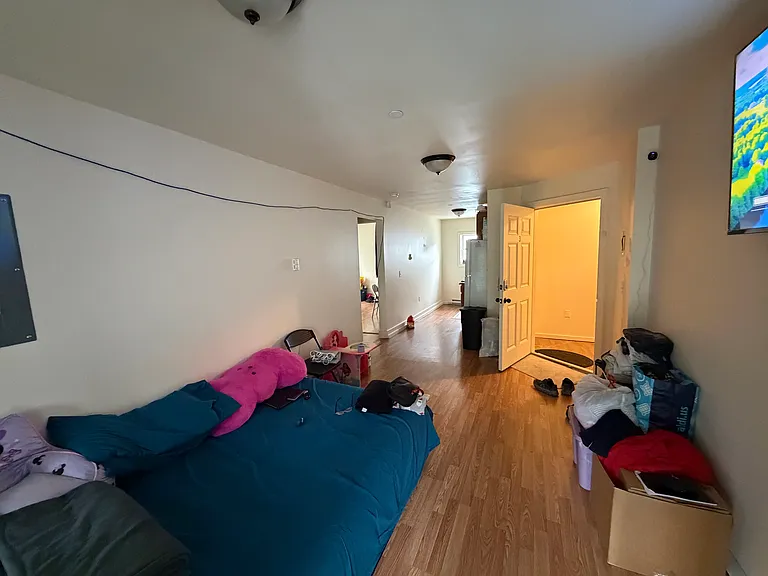 446 Quincy Ave #2 — Photo 8