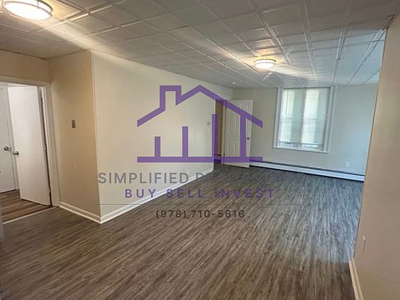 2nd image of 55 Green St #6