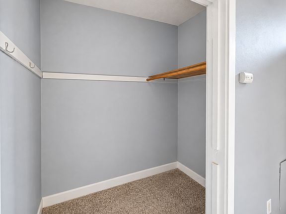 4th image of 2535 Central Ave #16