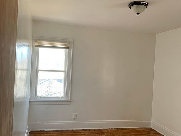 5th image of 674 Lasalle Ave