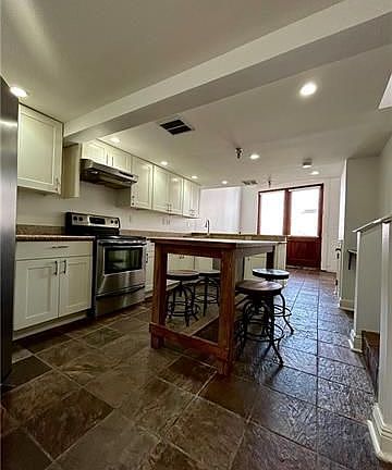 3rd image of 700 Commerce St APT 102