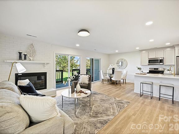 2nd image of 11141 Harrowfield Rd