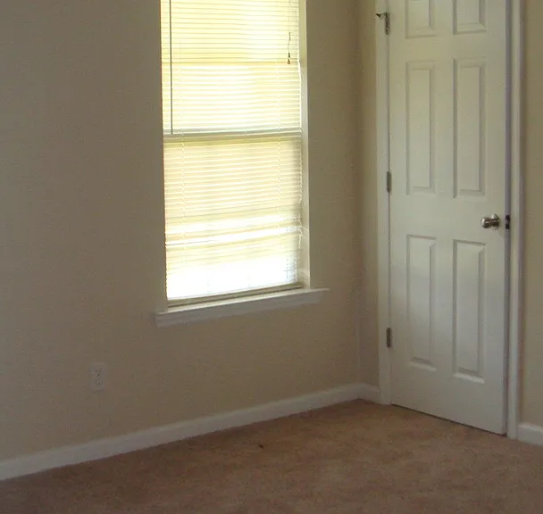 5761 Emily Ln — Photo 8