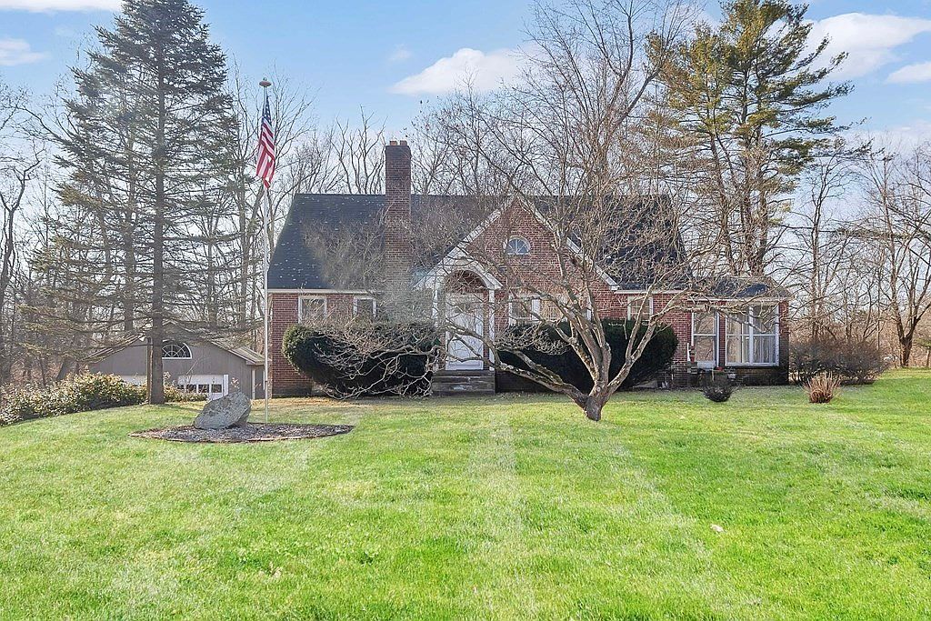 275 Miller St, Ludlow, MA 01056 Zillow