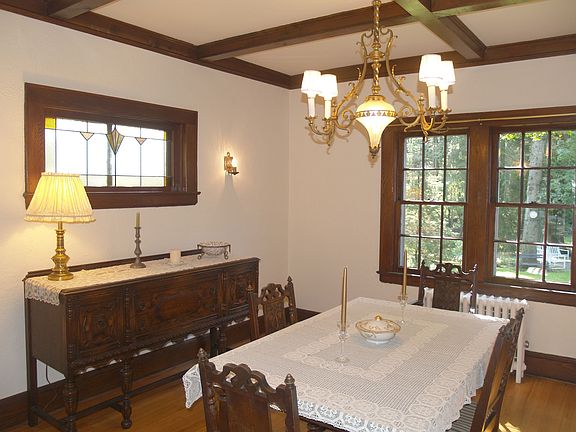 Dining room. Stained glass window