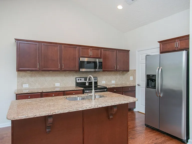 395 Devon Chase Hl #6402 — Photo 20