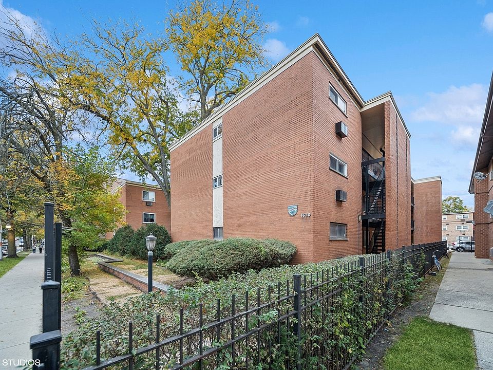 1st image of 1630 W Estes Ave APT 101