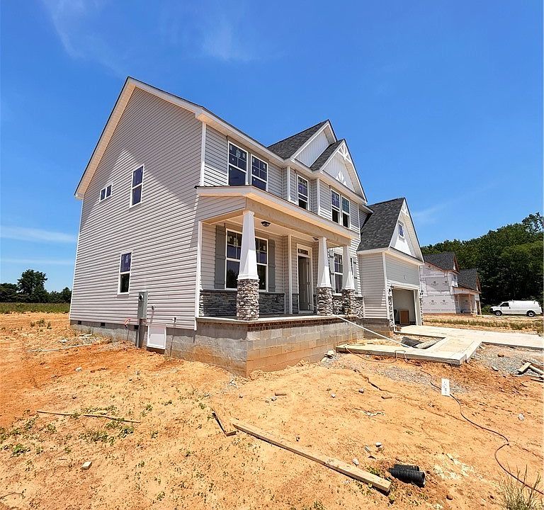 2nd image of 410 Maverick Ln Lot 19