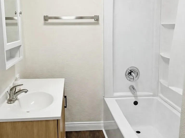 835 E Nocta St — Photo 8