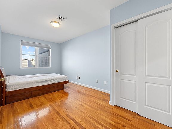 5th image of 2881 Cropsey Ave #3A