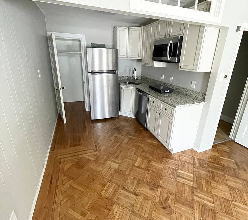 1st image of 2927 N Calvert St #1F