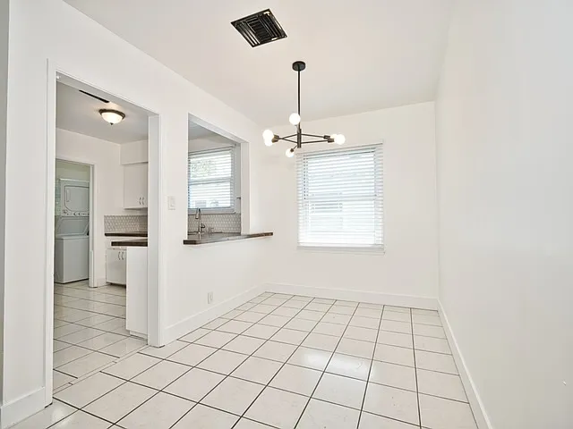 6153 Clybourn Ave #6153 — Photo 6