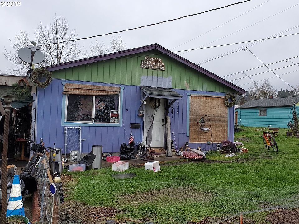 2nd image of 2895 Kincaid St
