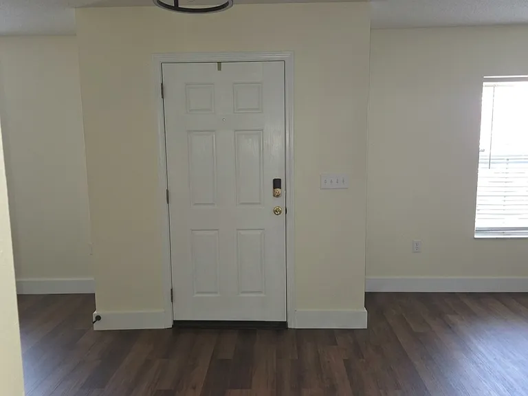 6359 Cattleman Ct — Photo 3
