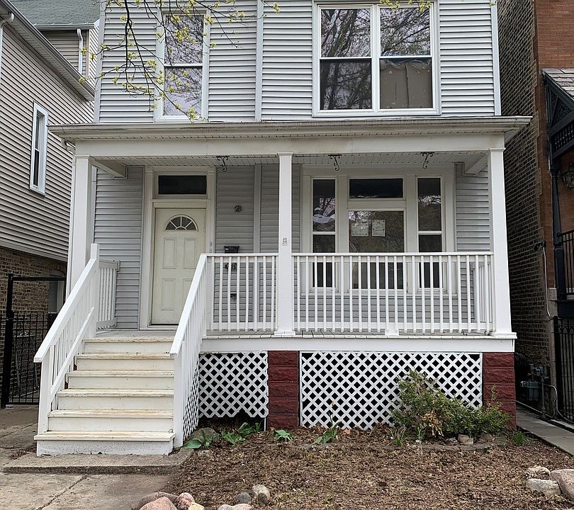 1st image of 1920 W Belle Plaine Ave