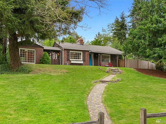 3rd image of 7756 30th Ave NE