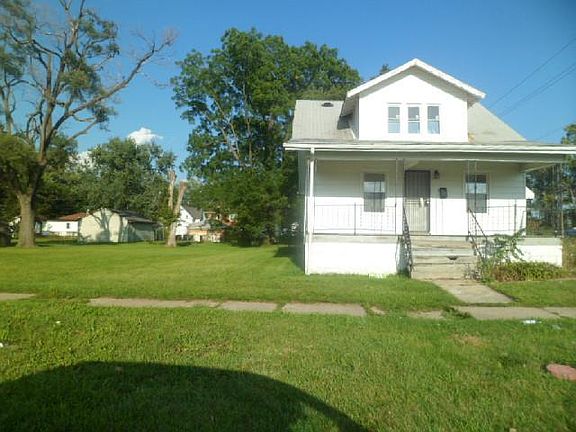 3rd image of 15829 Ashland Ave