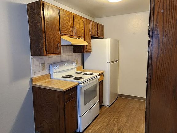 2nd image of 4517 Parkview Dr #Kc