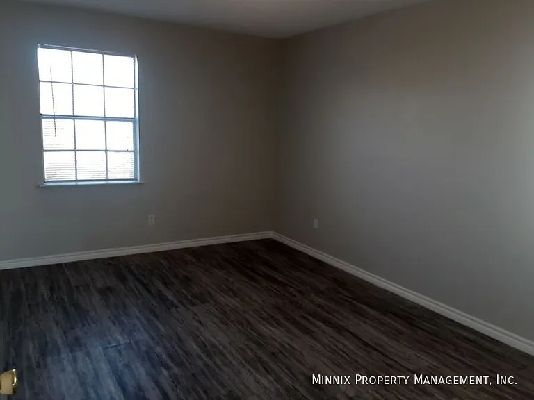 1606 Yonkers St #A — Photo 12