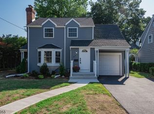 255 N Pleasant Ave, Ridgewood, NJ 07450