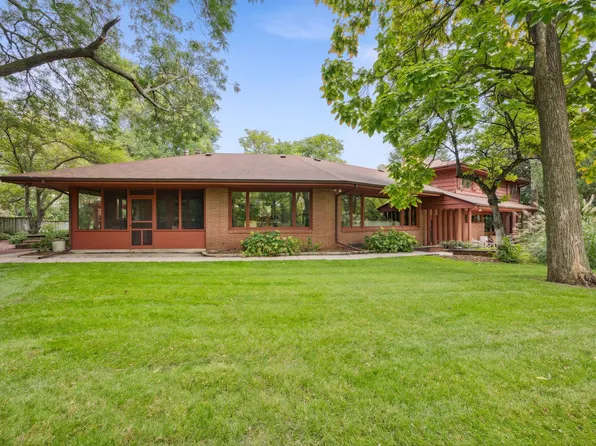 1625 Edgcumbe Rd, Saint Paul, MN 55116