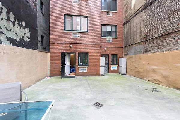 Rented by Gotham City Realty Group | media 19