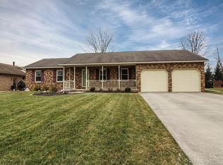 15881 Sunset Blvd, Wapakoneta, OH 45895