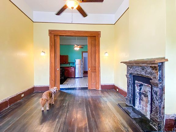 4th image of 2033 Burgundy St
