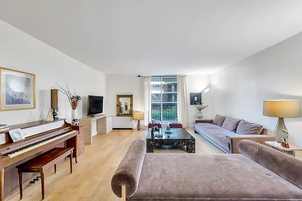 Rented by Compass | media 15