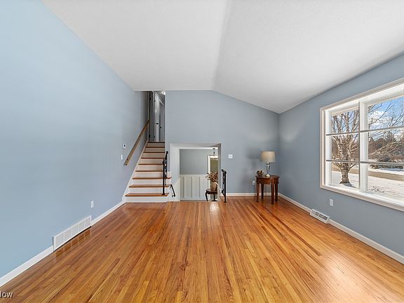 4th image of 2675 Alan Dr
