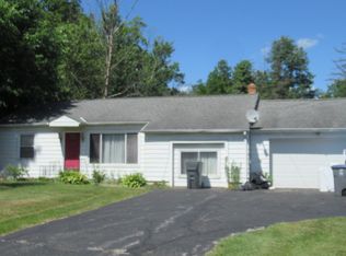 35505 Aurora Rd, Solon, OH 44139