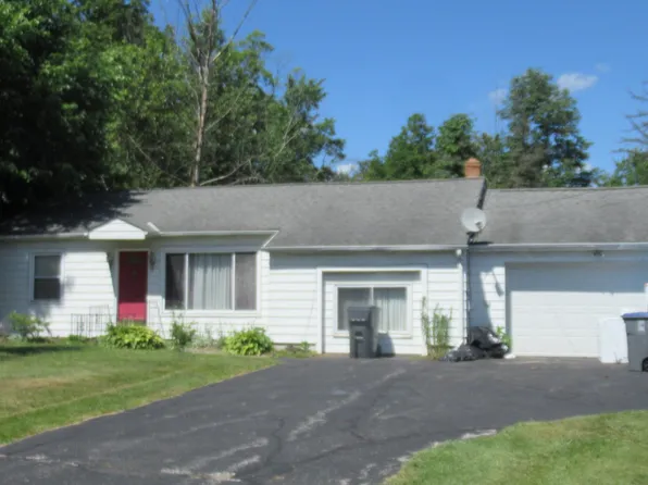 35505 Aurora Rd, Solon, OH 44139