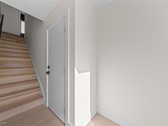 4th image of 2149 Columbus Rd