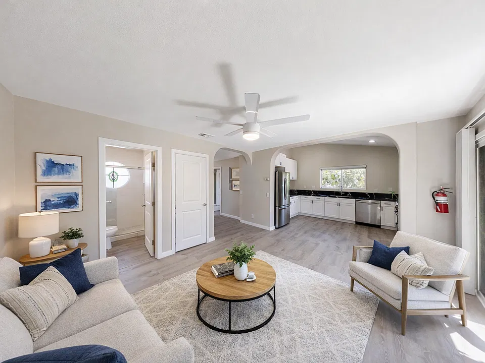 6499-6497 Montezuma Rd