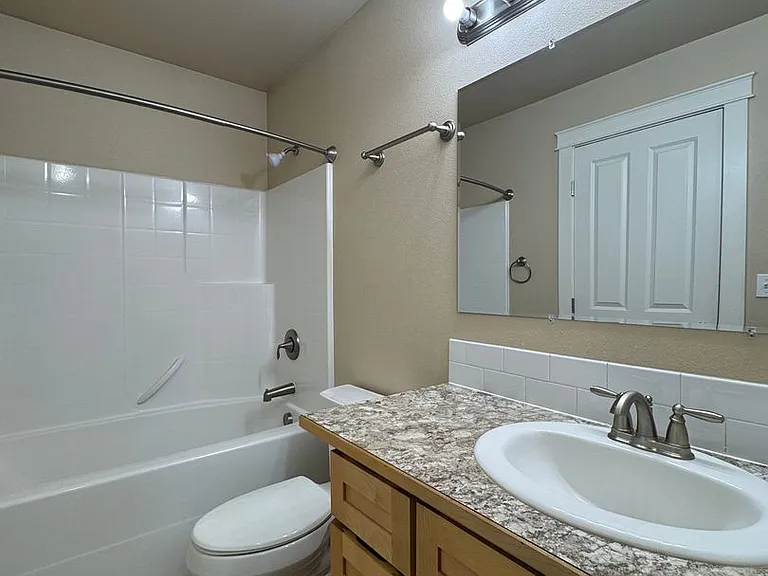 2237 Airport Rd — Photo 9