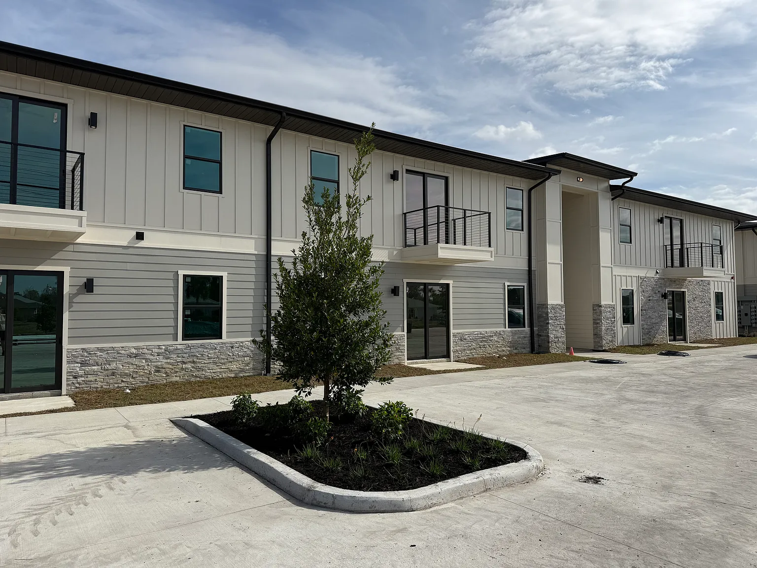 The Flats at Deep Creek — Photo 2