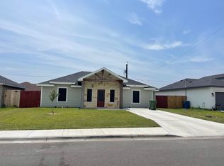 819 Lark Cir, Alamo, TX 78516