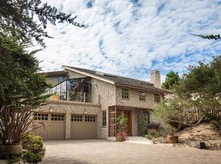 320 Asilomar Blvd, Pacific Grove, CA 93950