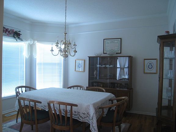 3rd image of 4315 S Coachman Dr #100