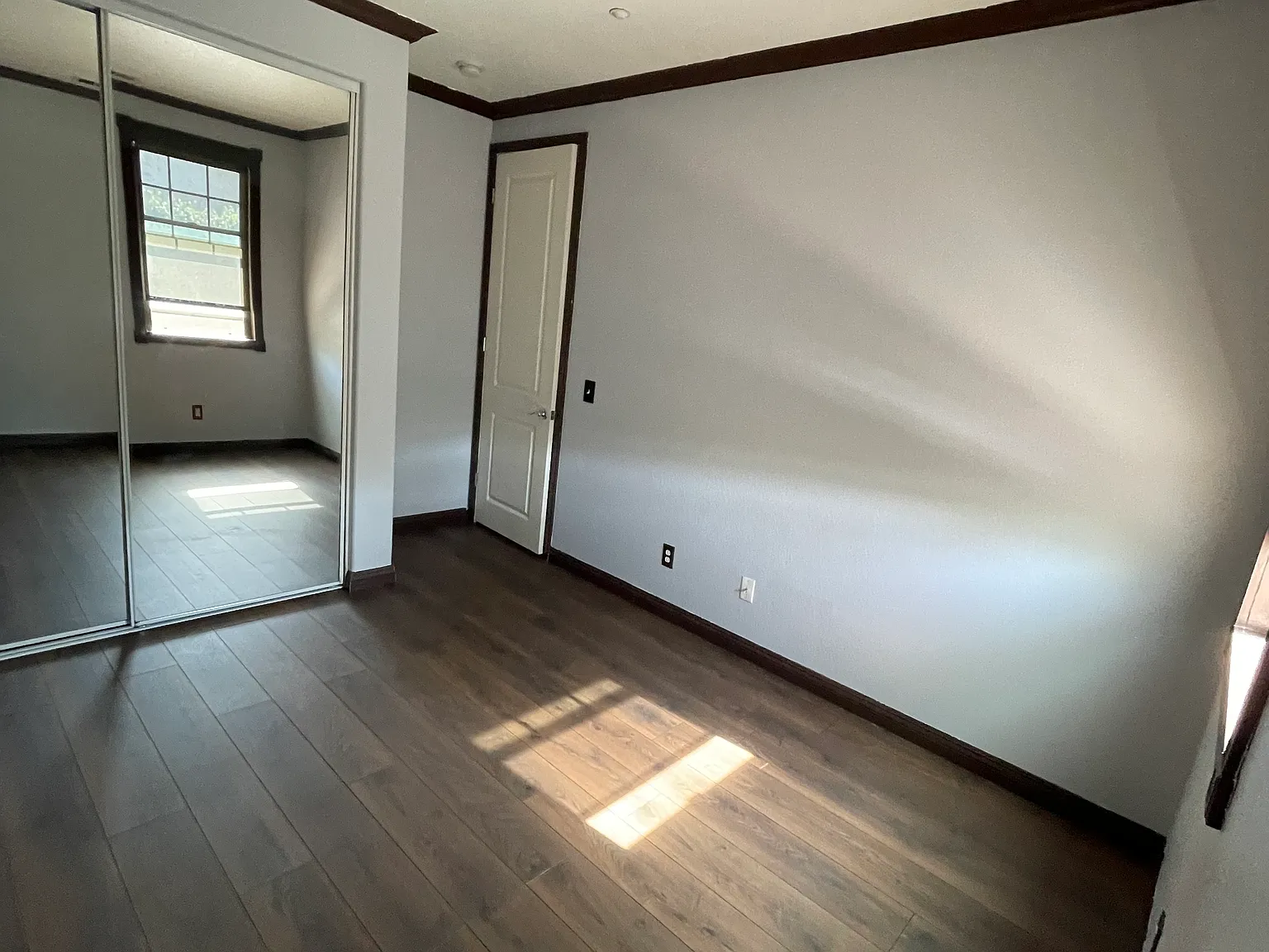 3 bed, 2.5 bath, 1611 sqft, $1,050 — Photo 2