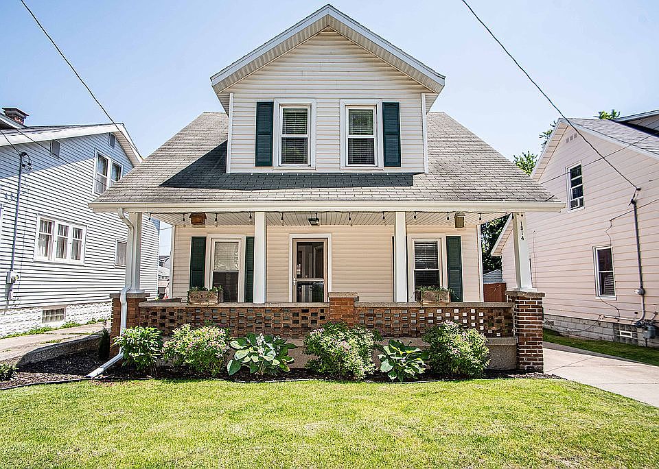 1st image of 1514 Pine Ave NW