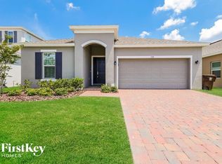 328 Meadow Pointe Dr, Haines City, FL 33844