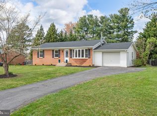 1142 Tuscawilla Dr, Charles Town, WV