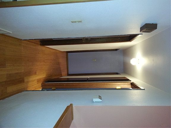 5th image of 517 Cougar St SE