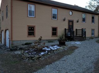 1062 Snake Hill Rd, Glocester, RI 02857