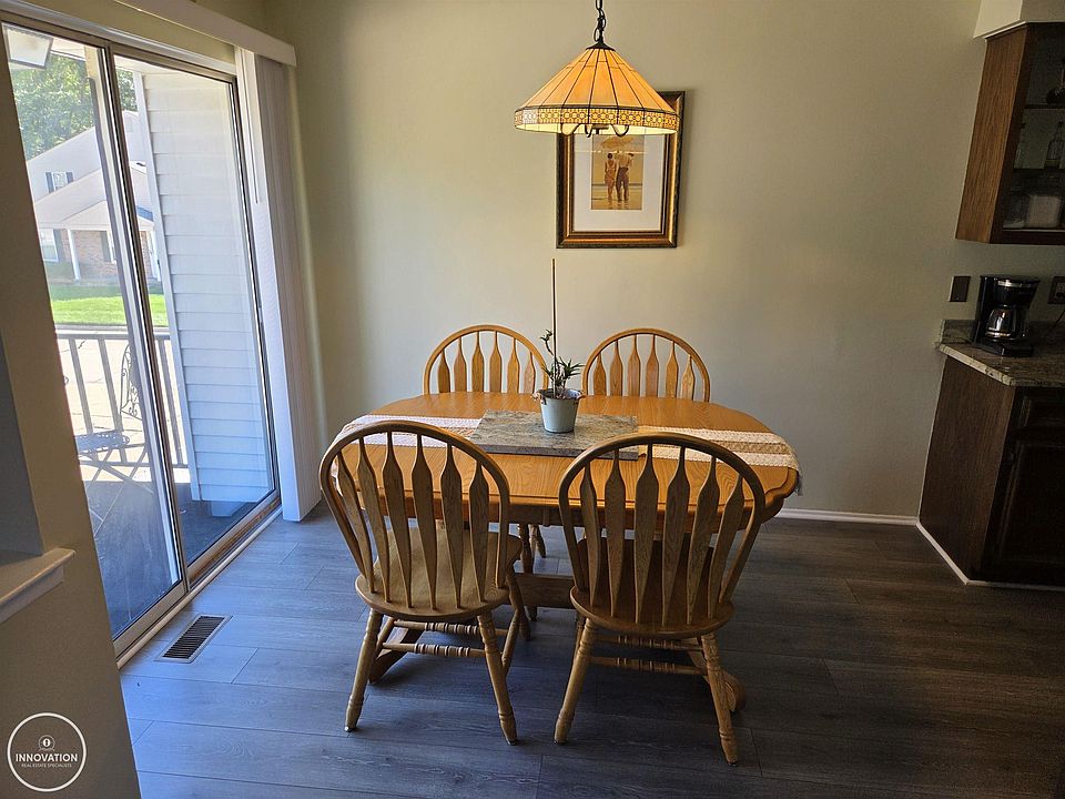 24399 Meadowbridge Dr, photo 7
