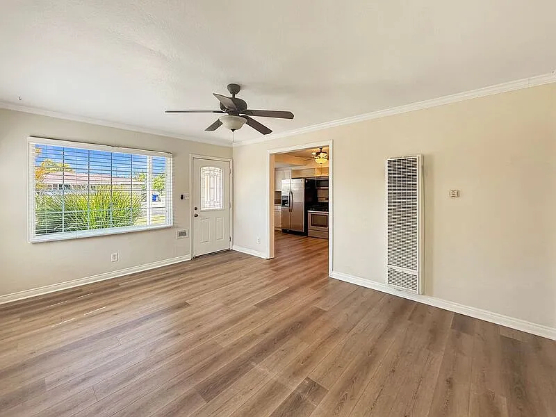 2 bed, 1.0 bath, 780 sqft, $2,850 — Photo 4