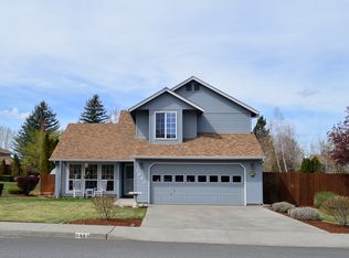 1443 NE Locksley Dr, Bend, OR 97701