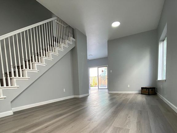 4th image of 1219 Panoche Ave